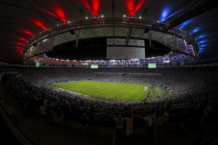 德国2-1科特迪瓦，提前一轮晋级淘汰赛，时隔12年，日耳曼战车终于回来了（封面配图）